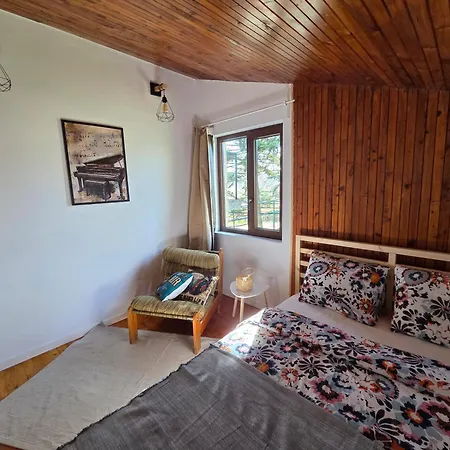 Still Garden House بيت للعطل Bezden